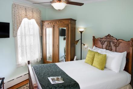 Lititz bed and Breakfast Guest Room